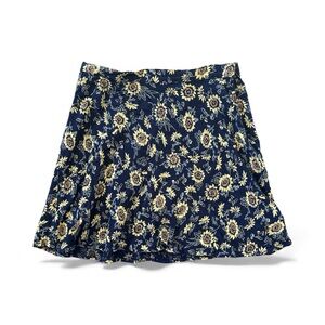 Kimchi Blue (Urban Outfitters) Floral Mini Skirt | Size Small